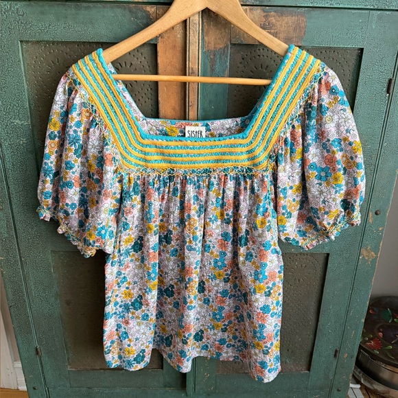 Sister Mary Patsy Blouse - Picture 2 of 9